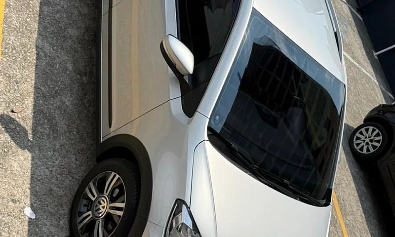 Volkswagen Up! Cross...