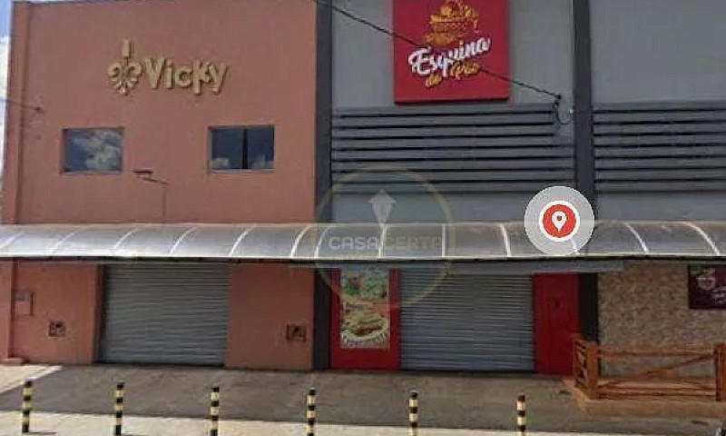 Casa Com 4 Dormitóri...