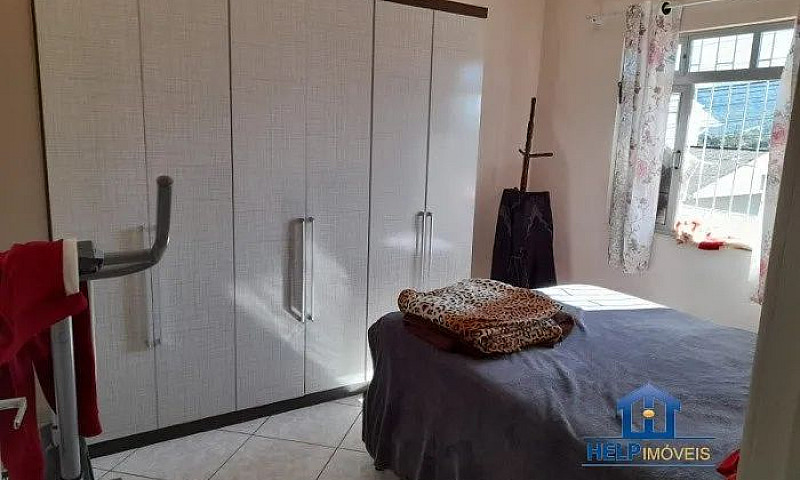 Casa A Venda Com 2 D...