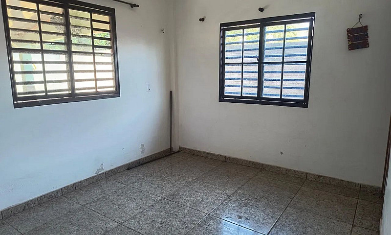 Casa Disponível Para...