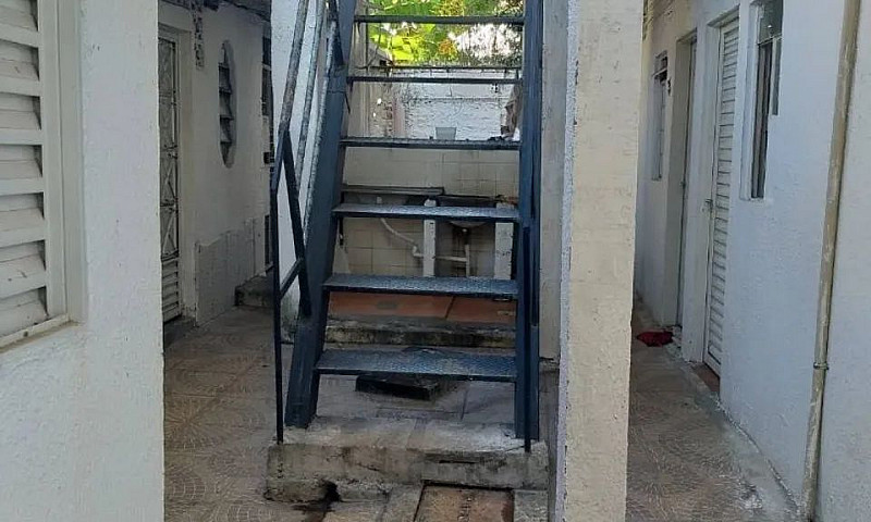 Suite Ao Lado Praça ...