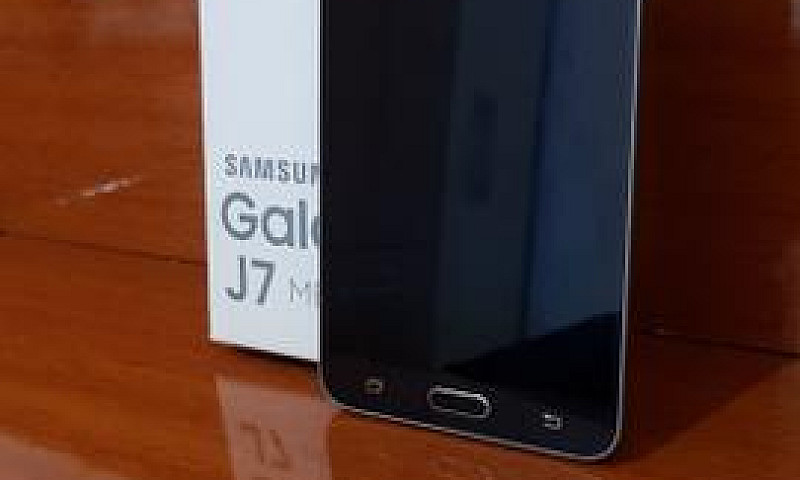 Samsung Galaxy J7...