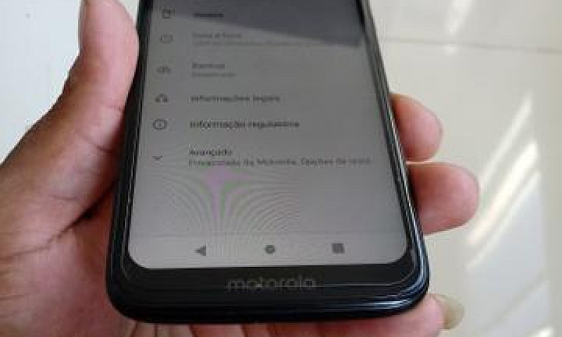 Moto G7 Play...
