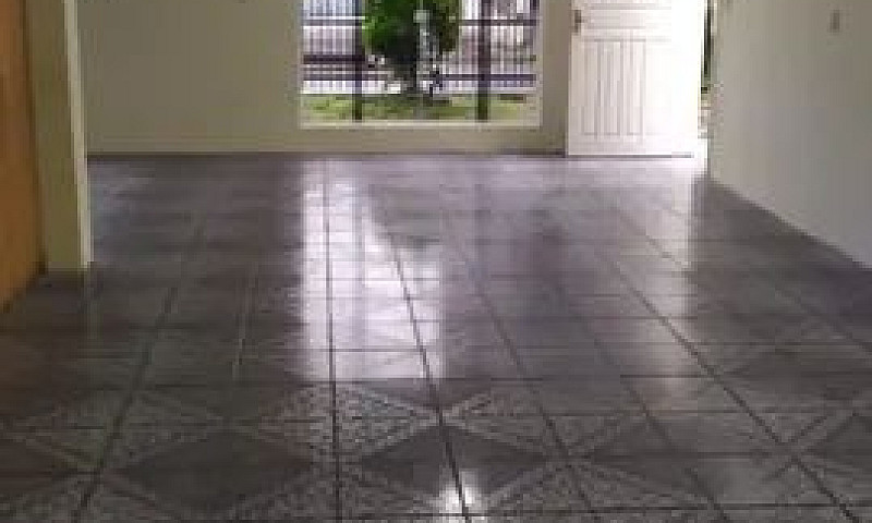 Joinville - Casa Pad...