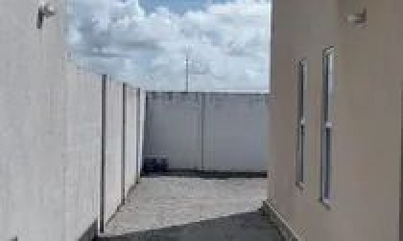 Casa Condomínio Fech...