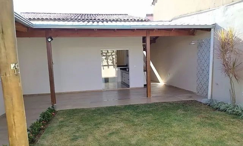 Alugo Excelente Casa...