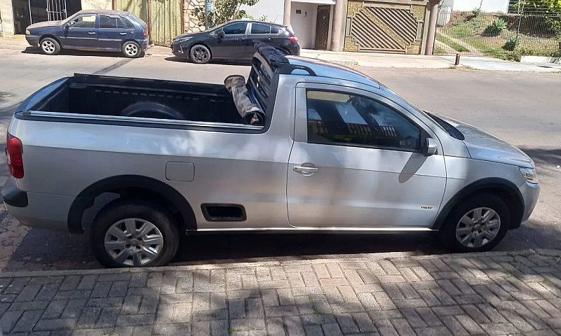 Volkswagen Saveiro 1...