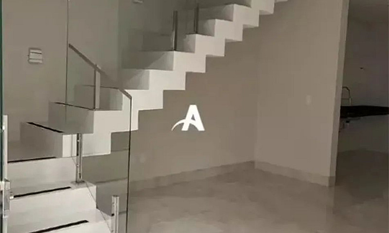 Casa Com 125M² 3 Qua...