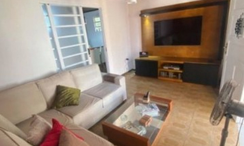 Ds. Vende-Se Casa In...