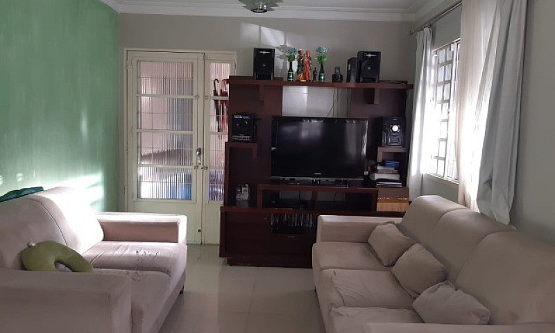 Casa Térrea Com Habi...