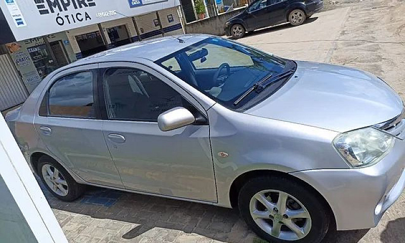 Etios Xs 1.5 2013....