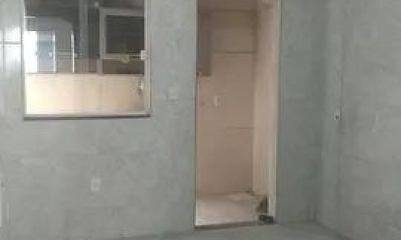 Casa De Condomínio E...