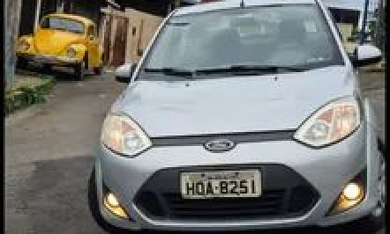 Fiesta Sedan 1.6 201...