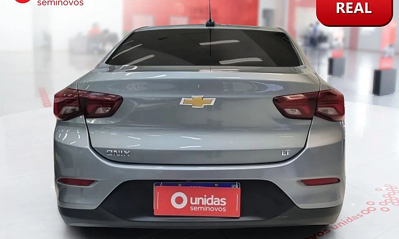 Chevrolet Onix Plus ...