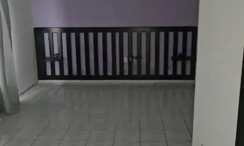 Aluga-Se Excelente C...