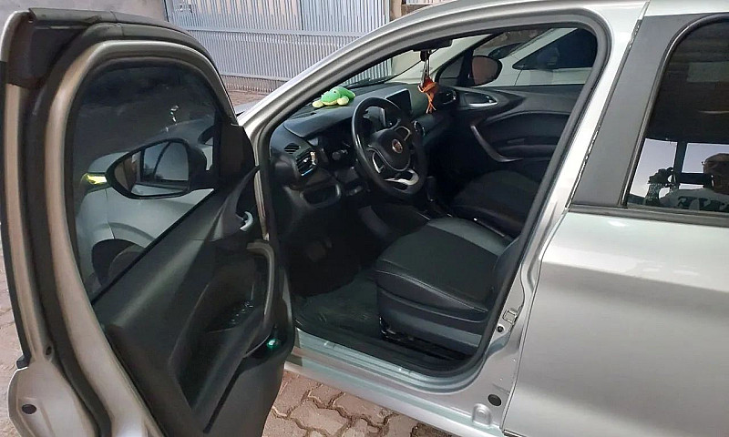 Fiat Cronos Precisio...