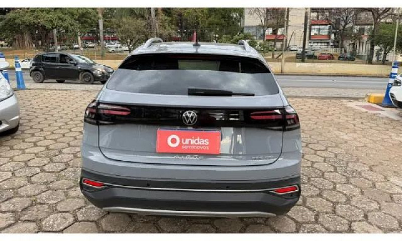 Volkswagen Nivus Hig...