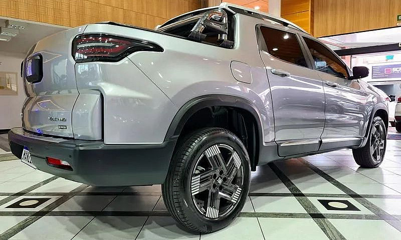 Fiat Toro Volcano 1....