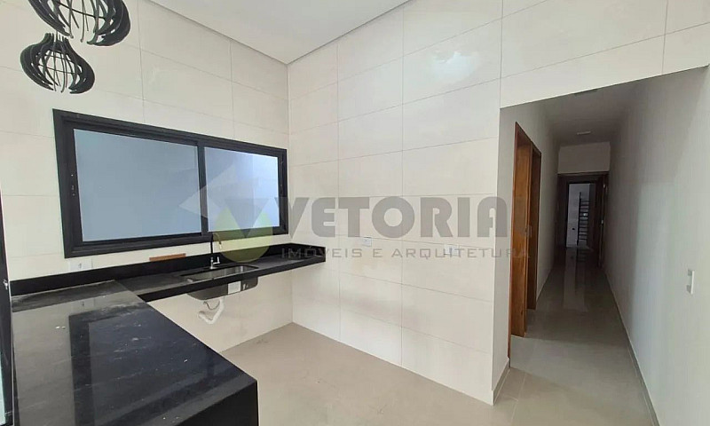 Casa Com 2 Dormitóri...
