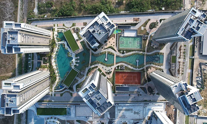 Apartamento De 4 Suí...