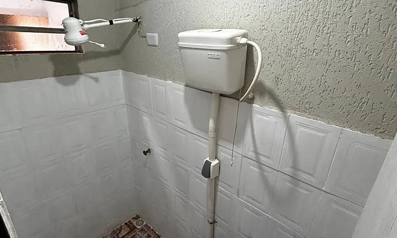 Casa De Fundo Barrac...