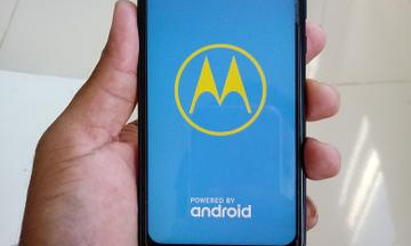 Moto G7 Play...