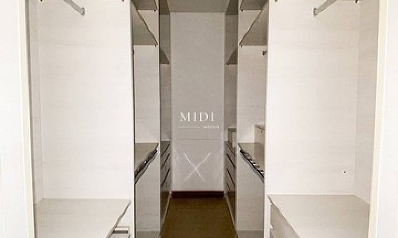 Apartamento Com Vist...