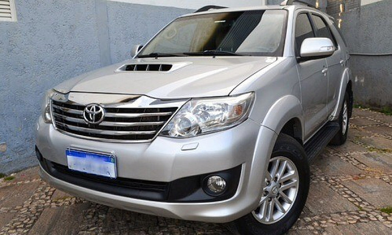 Toyota Sw4 Srv 4X4 2...