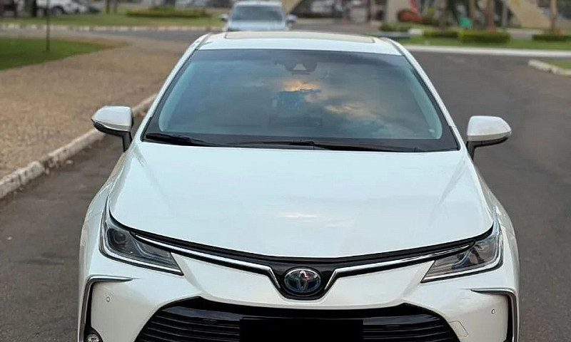 Toyota Corolla Altis...