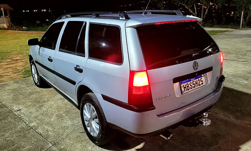 Volkswagen Parati 2....