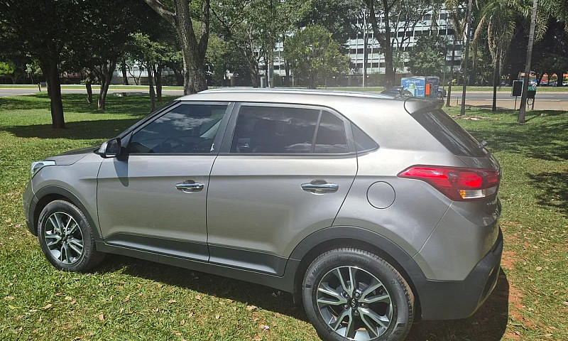 Hyundai Creta Presti...