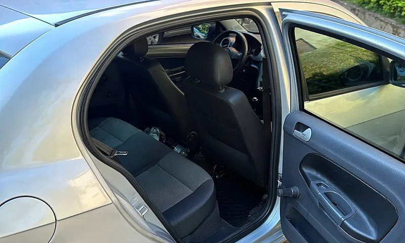 Volkswagen Gol Geraç...