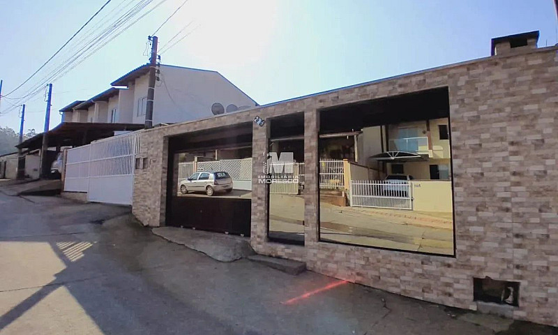 Casa No Bairro Tomaz...