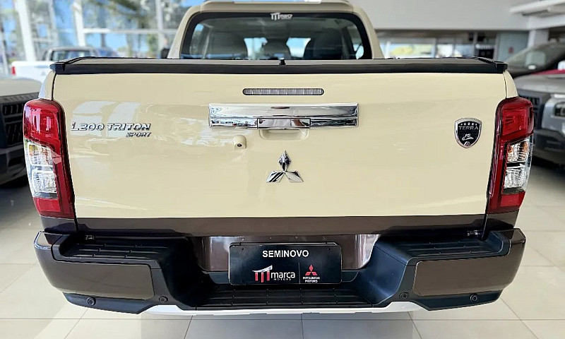 Mitsubishi L200 Tri....
