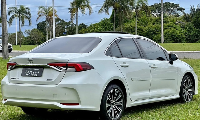 Toyota Corolla Altis...