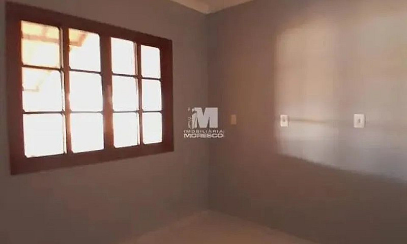 Casa No Bairro Tomaz...