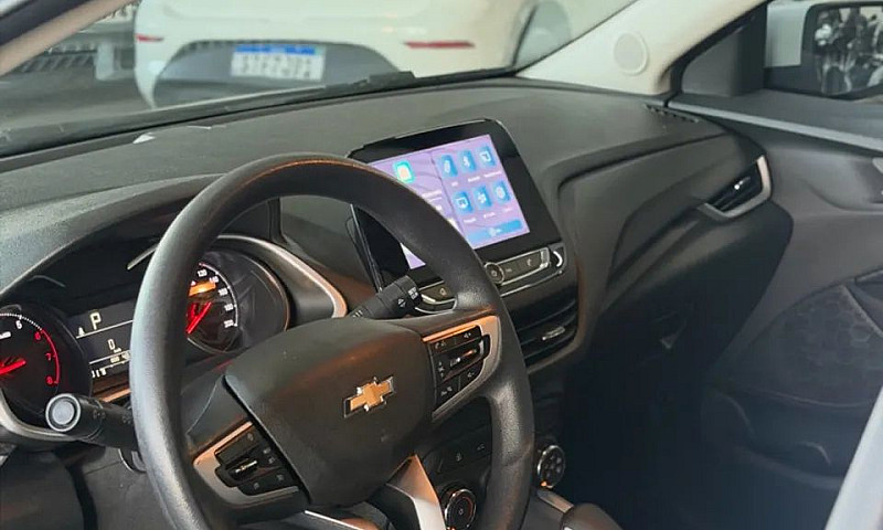 Chevrolet Onix Hatch...