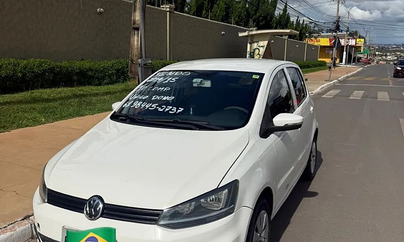 Volkswagen Fox Trend...