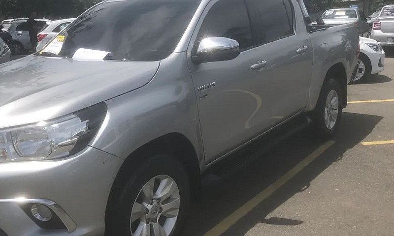 Toyota Hilux Cd Srv ...