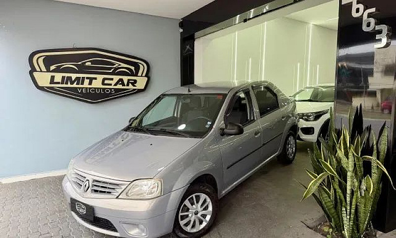 Renault Logan Expres...