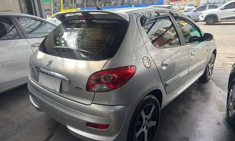 Peugeot 207 Xs 1.6 F...