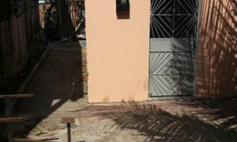Alugo Casa No Santo ...