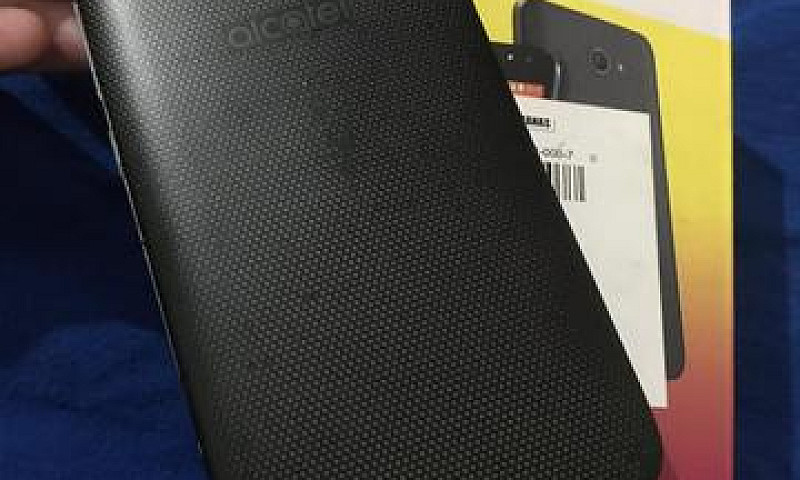 Celular Alcatel A3...
