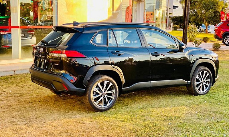Toyota Corolla Cross...
