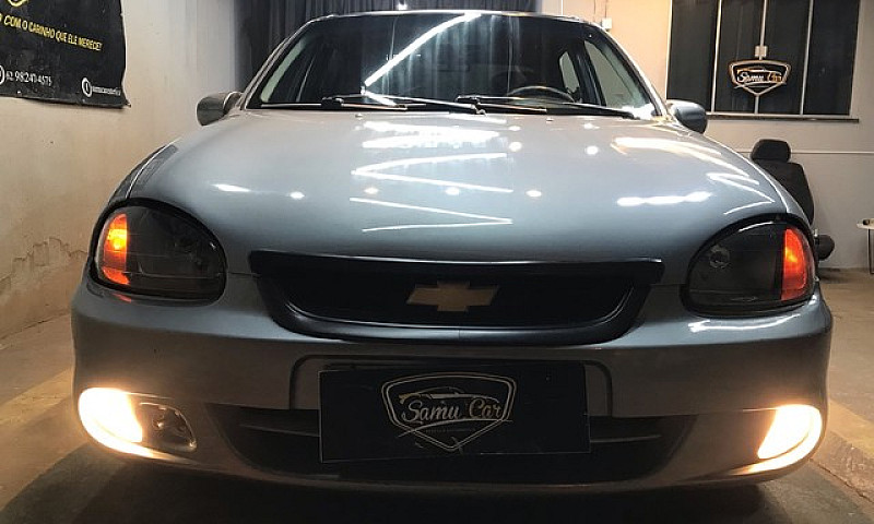 Corsa Gl Sedã 1.6 8V...