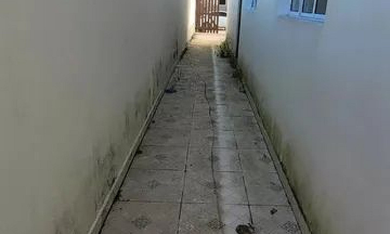 Casa A Venda...