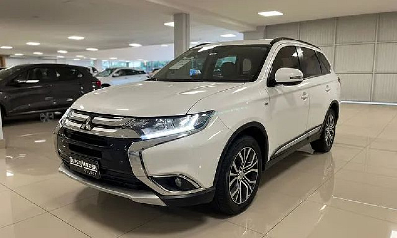 Mitsubishi Outlander...