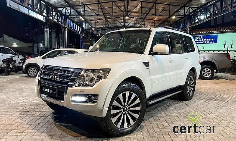 Mitsubishi Pajero 20...