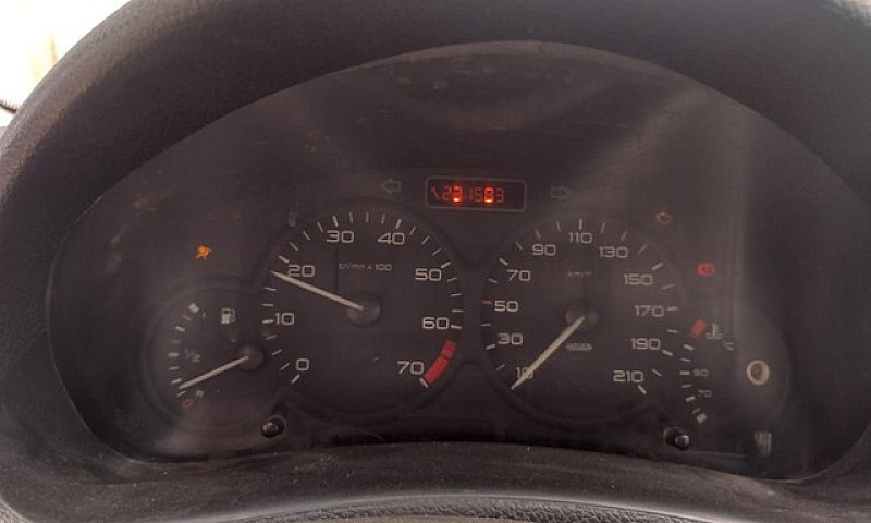 Peugeot 206 Aceito M...