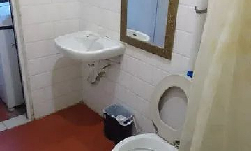 Quarto Para Rapaz...